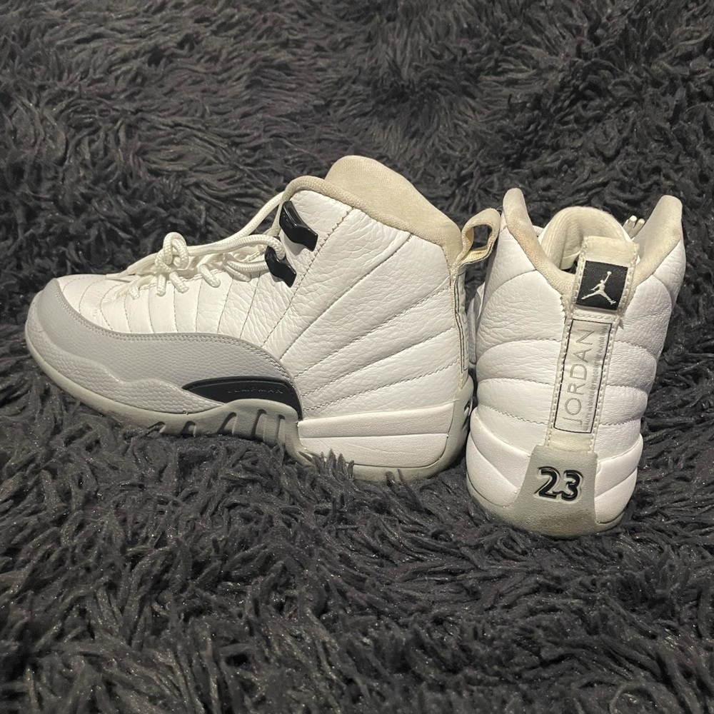 Air Jordan 12